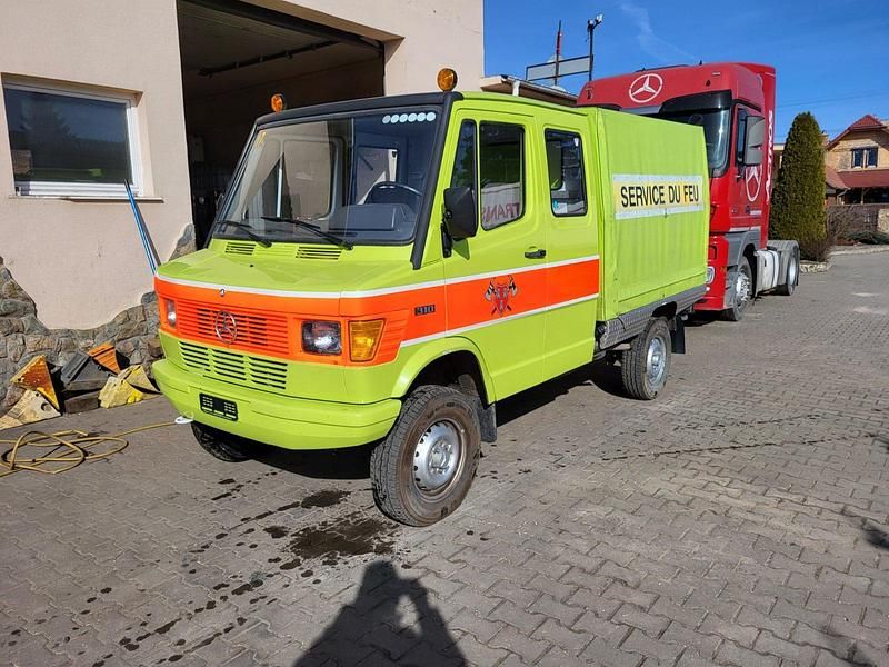 Grün Gebraucht 1990 Mercedes Sprinter Van | 19.000 € - Bild 1/4
