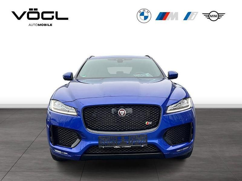 Gebraucht Jaguar F-Pace S 300 PS (220 kW) 2020 Caesium blue SUV