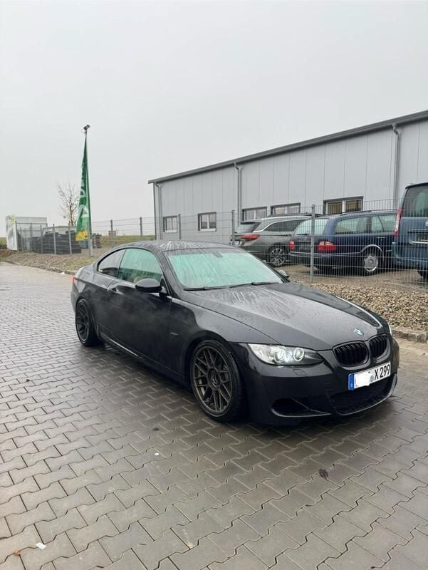 Schwarz Gebraucht 2008 BMW 335 M Sport Coupé | 12.000 € (Guter Preis) - Bild 1/4