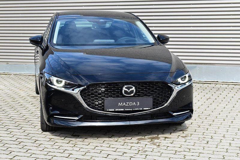 Gebraucht Mazda 3 Selection 186 PS (136 kW) 2021 Jet black (metallic) Limousine