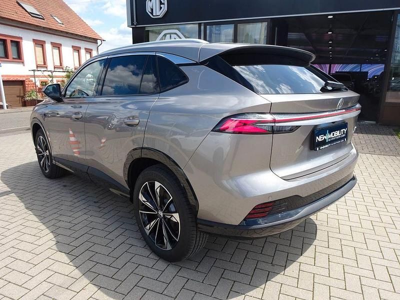 Neu MG HS Luxury 224 PS (164 kW) 2026 Silber (sterling silver) SUV