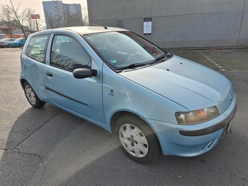Gebraucht Fiat Punto 60 PS (44 kW) 2003 Blau Kleinwagen