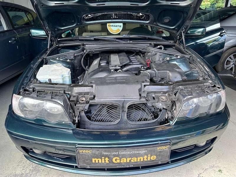 Gebraucht BMW 320 150 PS (110 kW) 1999 Grün Coupé