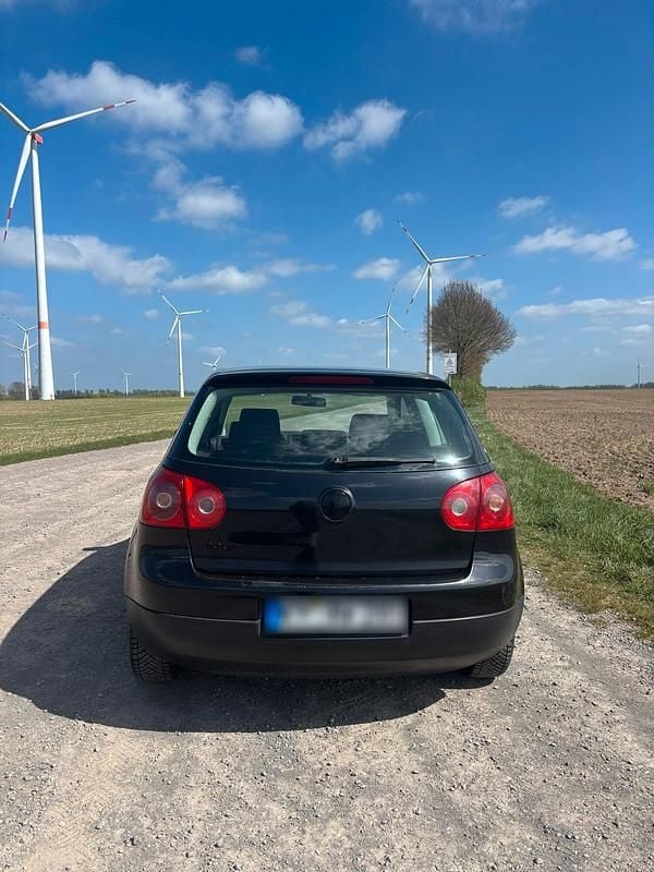 Usata VW Golf IV 75 CV (55 kW) 2005 Nero Berlina