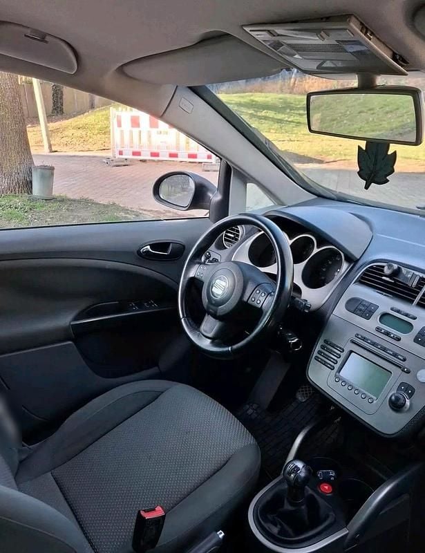 Gebraucht Seat Altea 105 PS (77 kW) 2005 Grau Van / Kleinbus