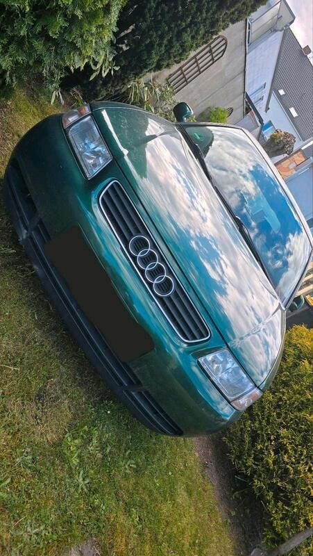 Grün Gebraucht 1998 Audi A3 Kleinwagen | 500 € - Bild 1/4