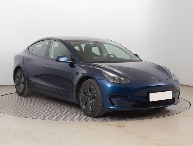 Blau Gebraucht 2021 Tesla Model 3 Limousine | 23.919 € (Guter Preis) - Bild 1/4