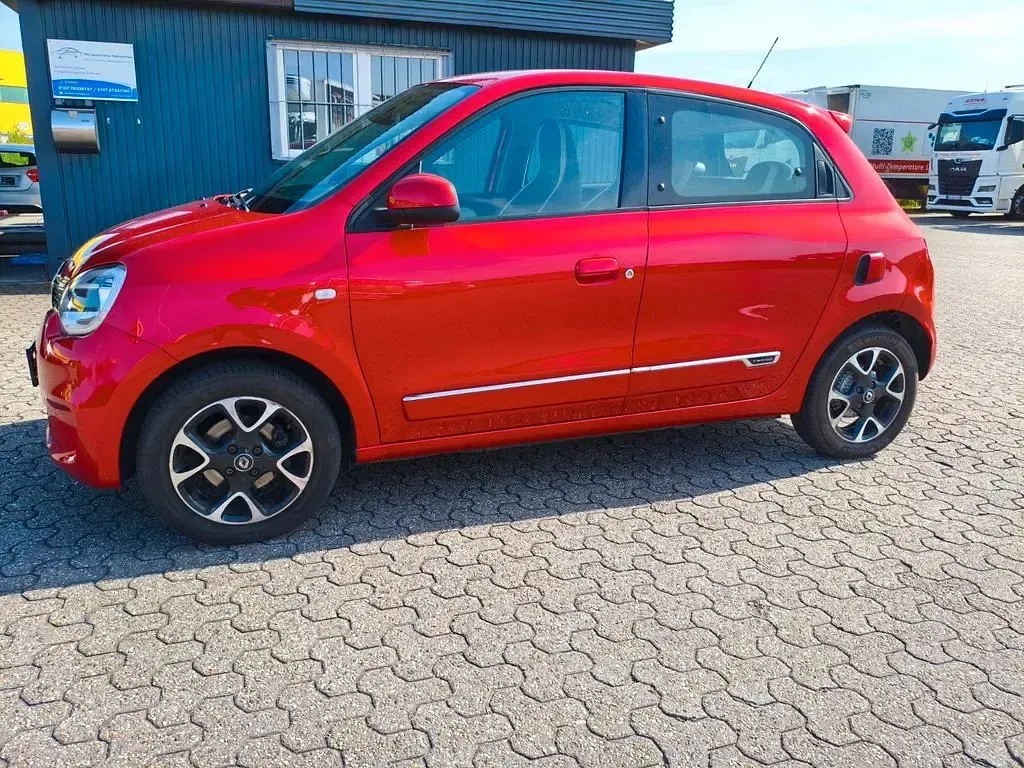 Gebraucht Renault Twingo Intens 73 PS (53 kW) 2019 Rot Kleinwagen