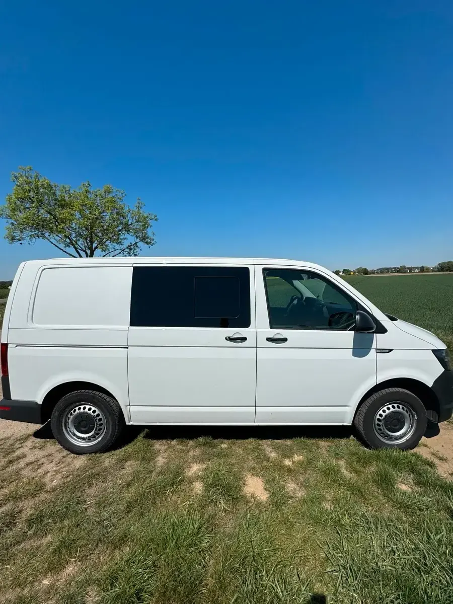 Second-hand VW Transporter 150 CP (110 kW) 2019 Alb Van