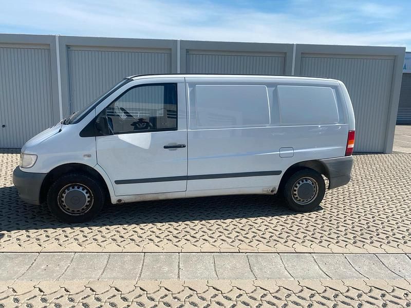 Gebraucht Mercedes Vito 82 PS (60 kW) 2002 Weiß Van