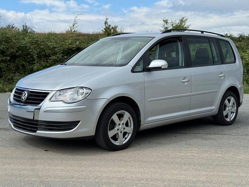 Gebraucht VW Touran 140 PS (102 kW) 2008 Silber Van / Kleinbus