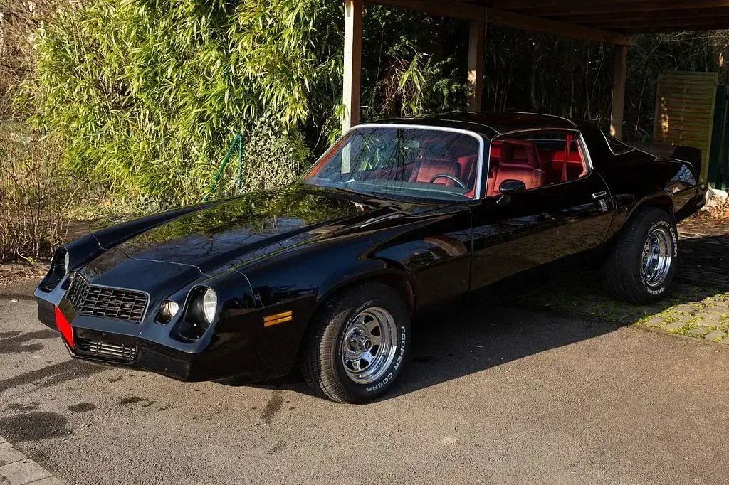 Gebraucht Chevrolet Camaro 131 PS (96 kW) 1981 Schwarz Coupé