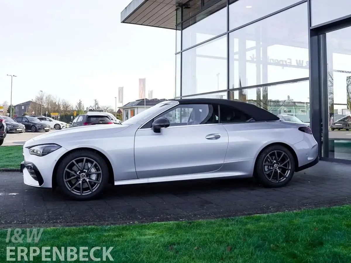 Gebraucht Mercedes CLE200 AMG 204 PS (150 kW) 2026 Silber Kleinwagen