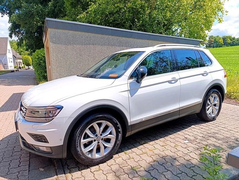 Gebraucht VW Tiguan IQ Drive 150 PS (110 kW) 2020 Weiß SUV