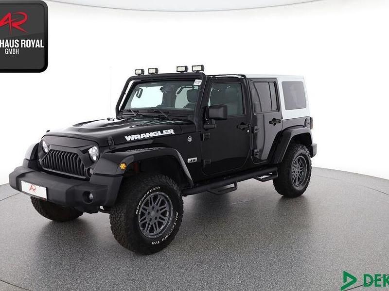 Schwarz (metallic) Gebraucht 2018 Jeep Wrangler SUV | 35.880 € (Fairer Preis) - Bild 1/4