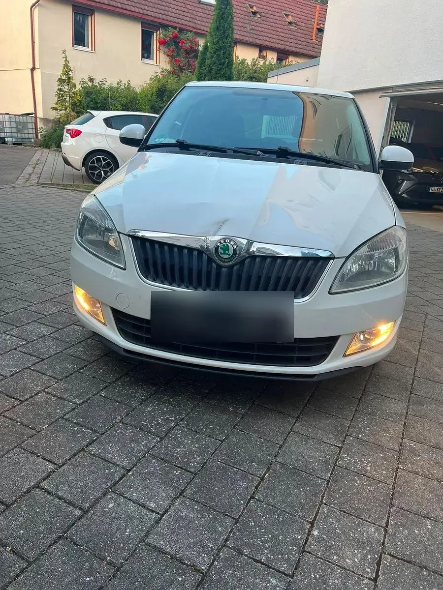 Gebraucht Skoda Fabia Active 86 PS (63 kW) 2011 Weiß Kleinwagen