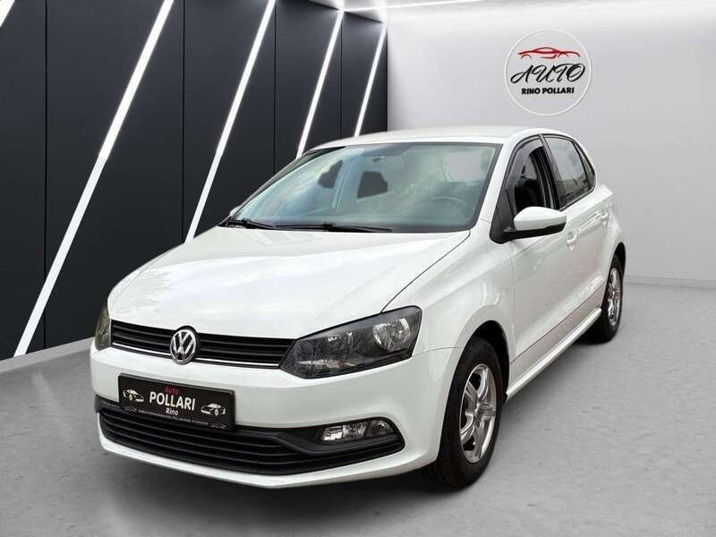 Weiß Gebraucht 2014 VW Polo Trendline Kleinwagen | 6.990 € (Fairer Preis) - Bild 1/4