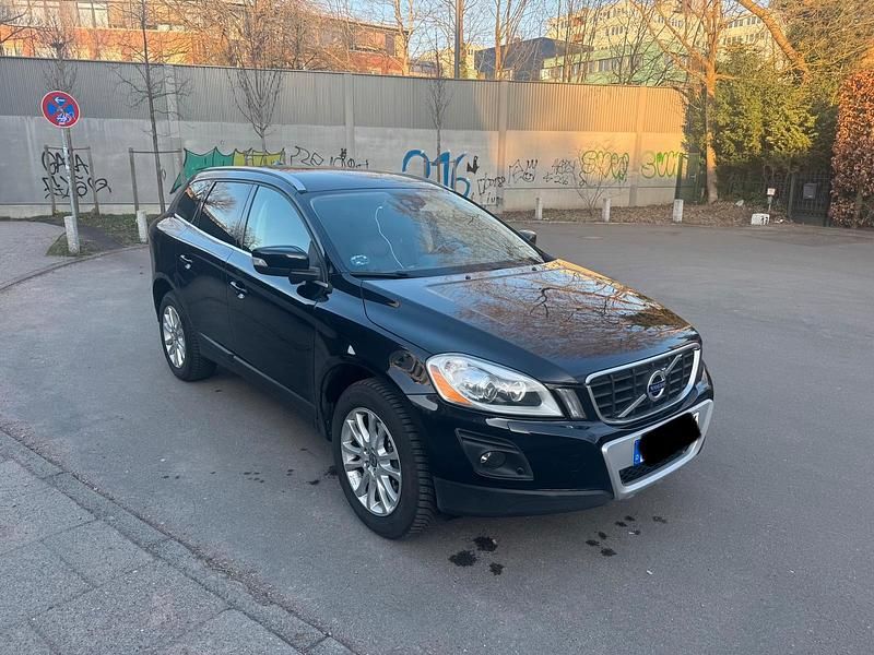 Gebraucht Volvo XC60 163 PS (119 kW) 2009 Schwarz SUV