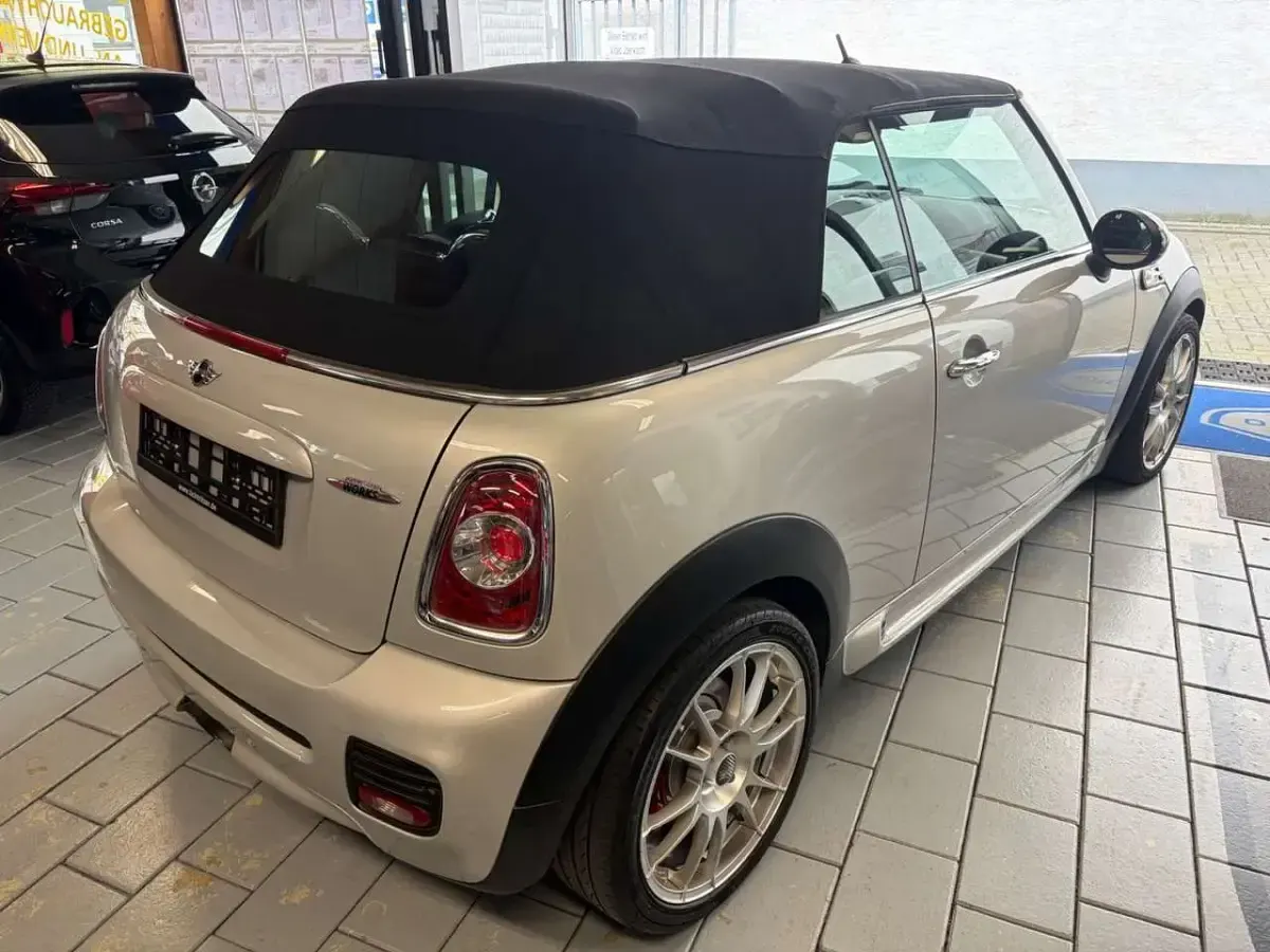 Occasion Mini John Cooper Works Cabriolet 211 ch (155 kW) 2011 Blanc Cabriolet