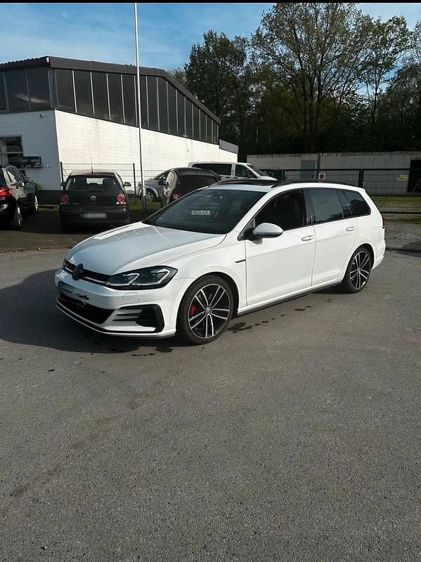 Gebraucht VW Golf VII GTD 184 PS (135 kW) 2018 Weiß Kombi