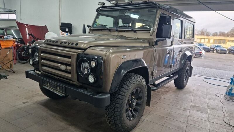 Braun Gebraucht 2014 Land Rover Defender SUV | 39.999 € (Superpreis) - Bild 1/4