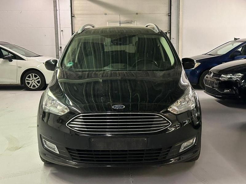 Gebraucht Ford Grand C-Max Titanium 125 PS (91 kW) 2015 Schwarz Van / Kleinbus