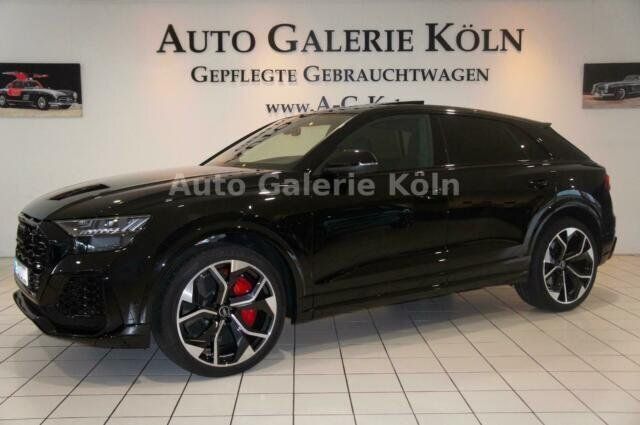Schwarz metallic Gebraucht 2021 Audi RS Q8 SUV | 154.990 € - Bild 1/4