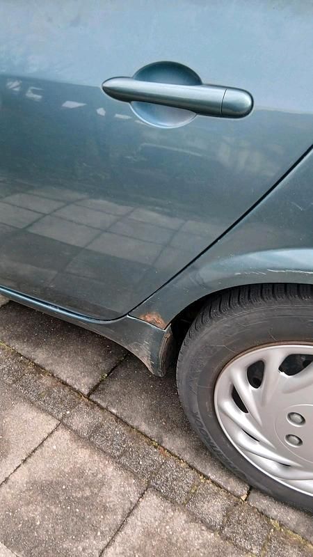 Gebraucht Nissan Primera 115 PS (84 kW) 2003 Grün Kombi