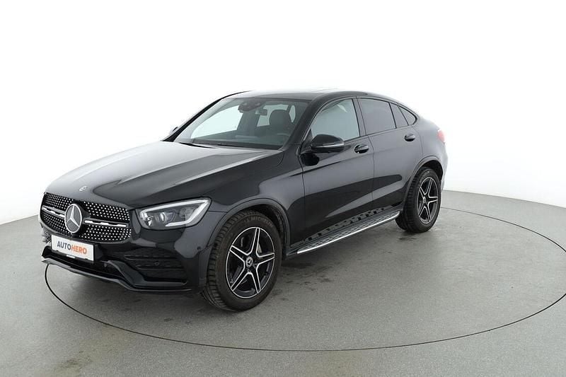 Schwarz Gebraucht 2019 Mercedes GLC400d AMG line SUV | 45.690 € (Fairer Preis) - Bild 1/3