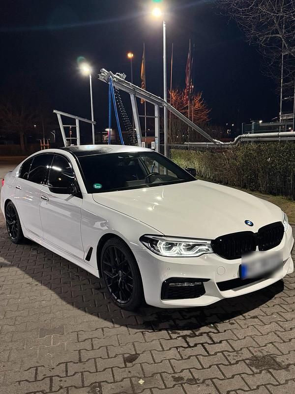 Weiß Gebraucht 2018 BMW 540 M Sport Limousine | 27.000 € (Fairer Preis) - Bild 1/4