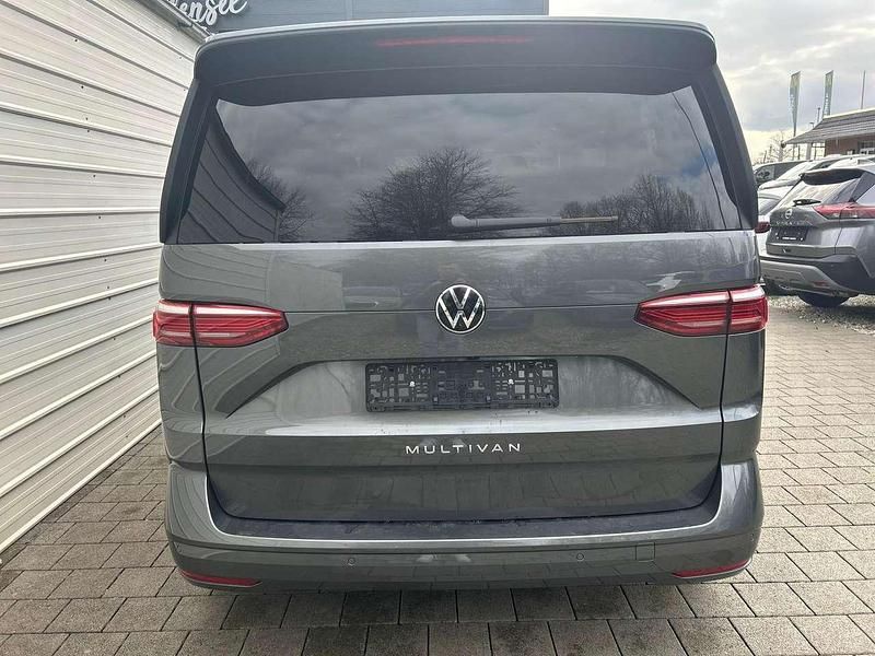 Nowe VW Multivan Business 150 KM (110 kW) 2026 Szary Minivan