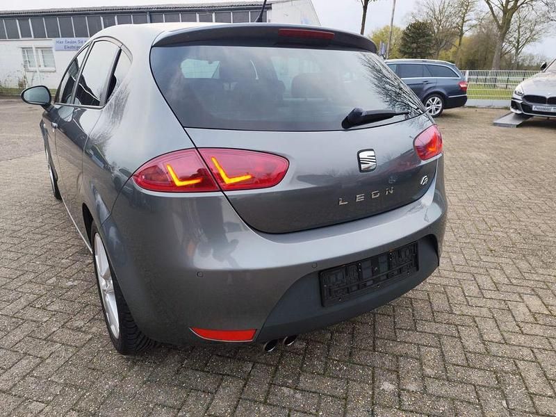 Gebraucht Seat Leon FR 125 PS (91 kW) 2012 Grau Limousine