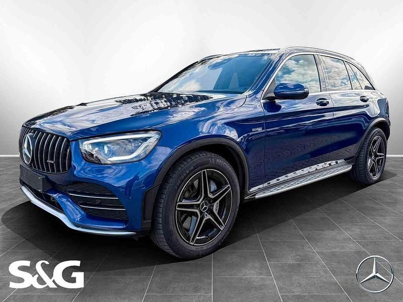 Blau Gebraucht 2021 Mercedes GLC43 AMG AMG SUV | 57.977 € (Etwas zu teuer) - Bild 1/4