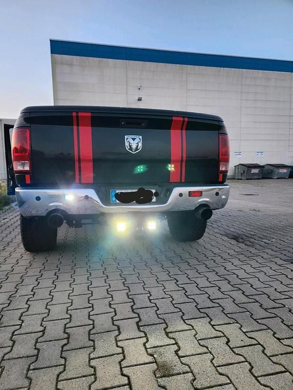 Second-hand Dodge Ram 401 CP (294 kW) 2010 Negru Pickup