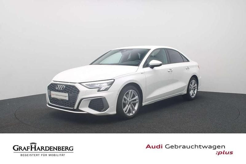 Ibisweiß Gebraucht 2022 Audi A3 S-Line Limousine | 23.880 € (Guter Preis) - Bild 1/4