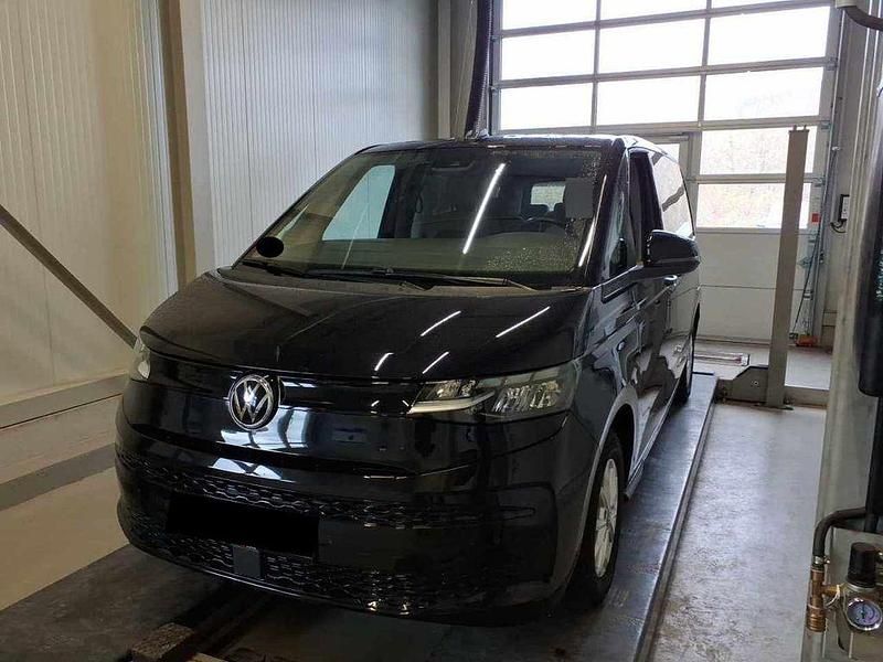 Gebraucht VW Multivan Basis 136 PS (100 kW) 2022 Schwarz Van