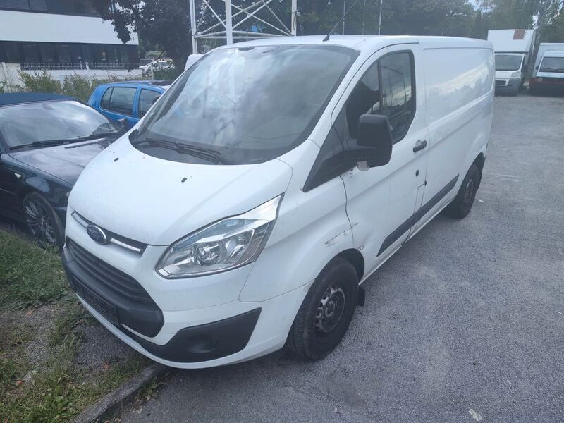 Weiß Gebraucht 2016 Ford Transit Custom Trend Van / Kleinbus | 4.990 € - Bild 1/4