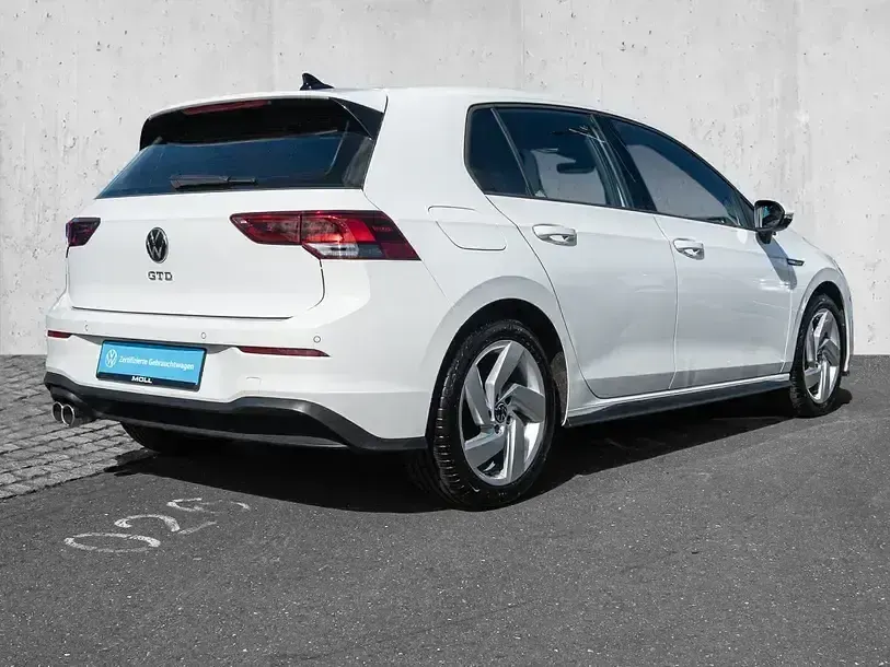 Gebraucht VW Golf VIII GTD 200 PS (147 kW) 2024 Weiss Limousine