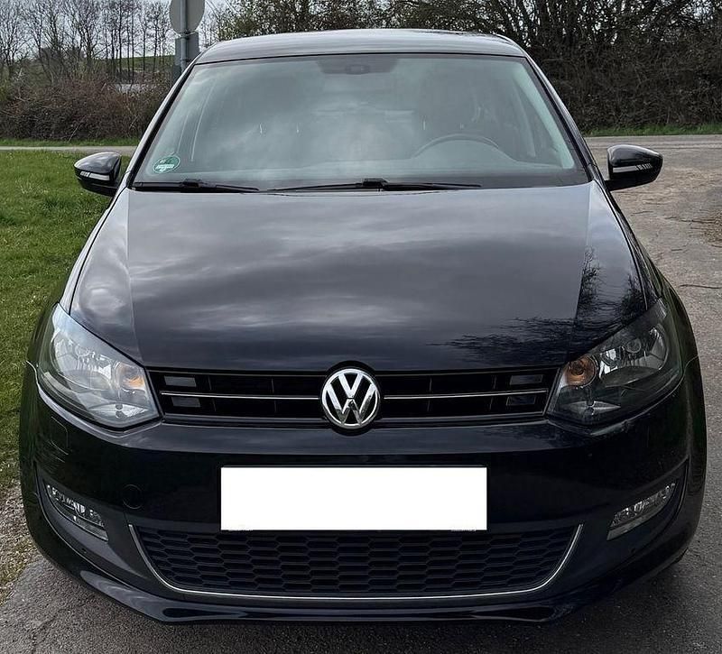 Schwarz Gebraucht 2013 VW Polo Life Limousine | 5.700 € (Fairer Preis) - Bild 1/4
