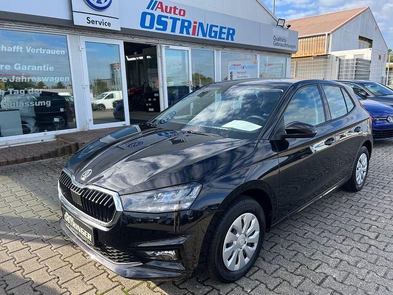 Neu Skoda Fabia Selection 95 PS (69 kW) 2025 Schwarz Kleinwagen