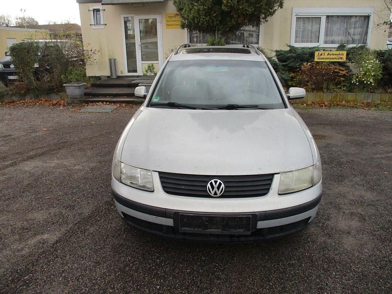 Gebraucht VW Passat 2000 Silber Kombi
