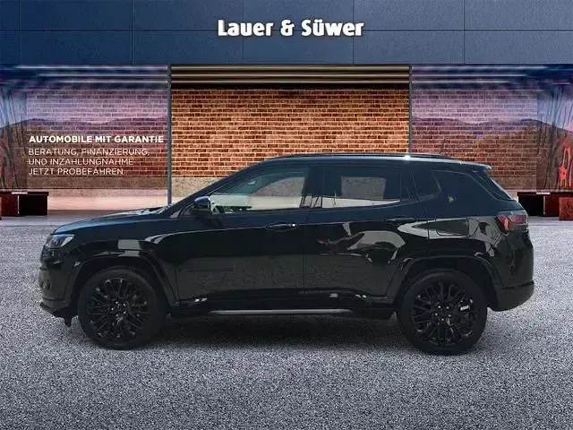 Gebraucht Jeep Compass 241 PS (177 kW) 2022 Andere SUV