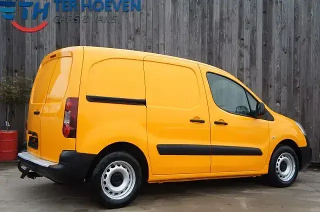 Gebraucht Citroën e-Berlingo 75 PS (55 kW) 2018 Gelb Van