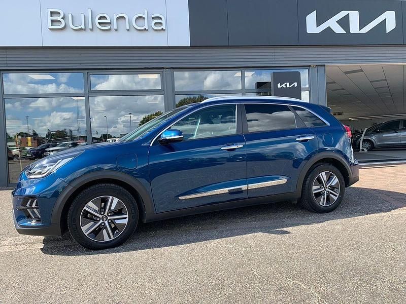 Blau Gebraucht 2020 Kia Niro Spirit SUV | 21.970 € (Etwas zu teuer) - Bild 1/4