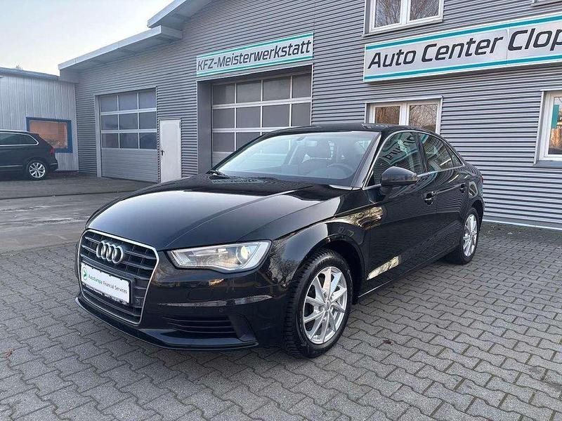 Gebraucht Audi A3 Ambiente 150 PS (110 kW) 2015 Schwarz Limousine
