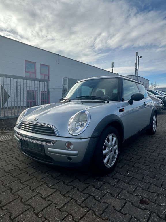 Silber Gebraucht 2002 Mini ONE Kleinwagen | 1.399 € (Fairer Preis) - Bild 1/4