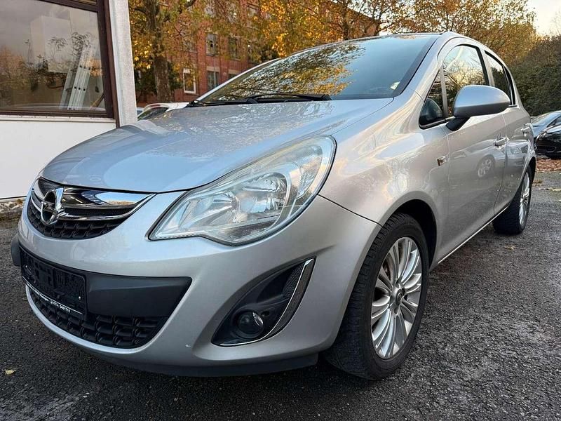 Silber Gebraucht 2013 Opel Corsa Innovation Kleinwagen | 4.999 € (Fairer Preis) - Bild 1/4