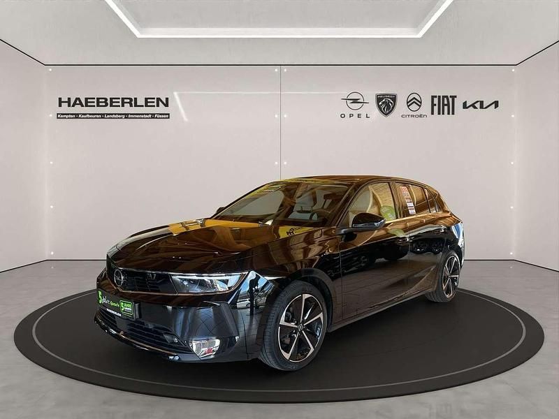 Gebraucht Opel Astra Elegance 110 PS (80 kW) 2023 Diamant schwarz/karbon schwarz Limousine