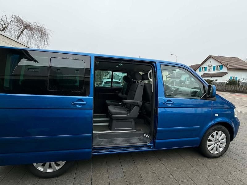 Gebraucht VW Multivan 174 PS (127 kW) 2007 Blau Van