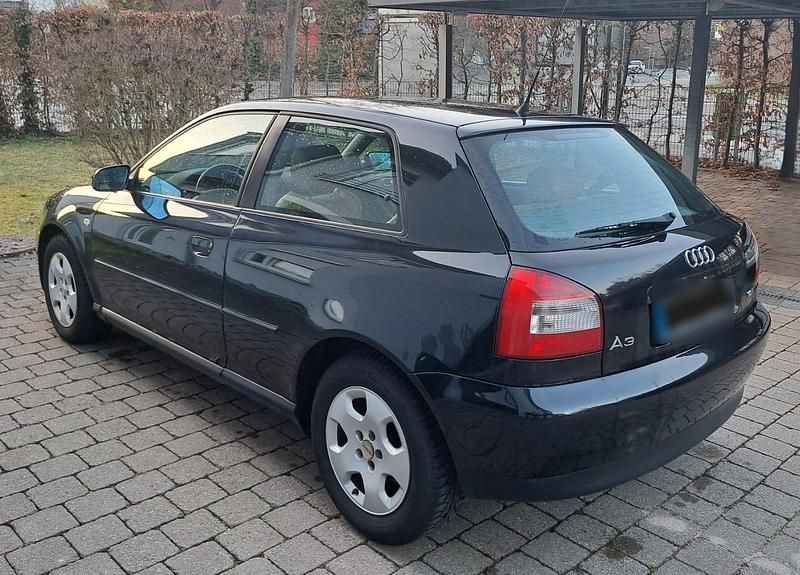 Gebraucht Audi A3 Sport 150 PS (110 kW) 2000 Schwarz Kleinwagen